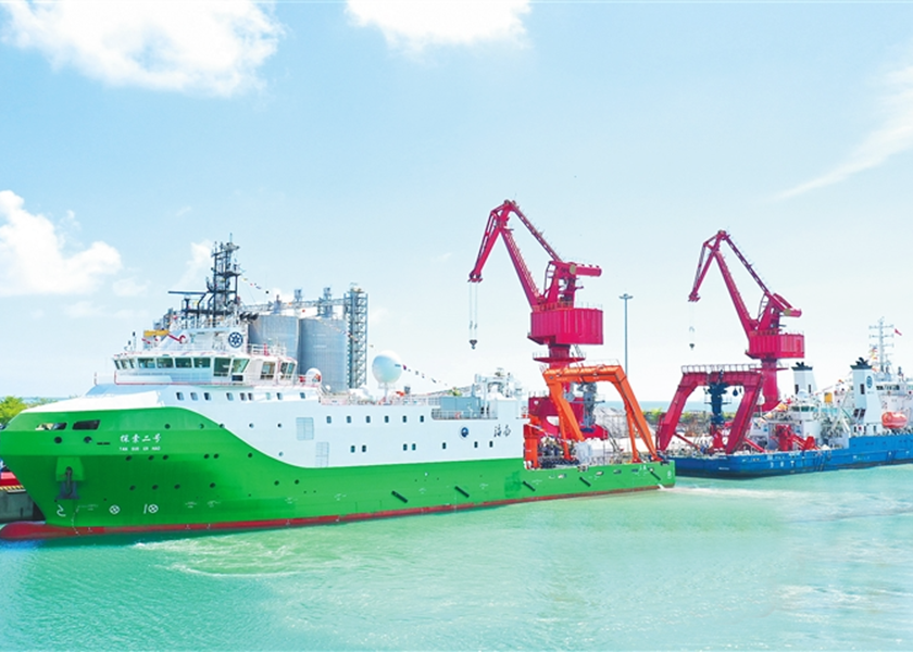 海南海洋旅游:探索二號